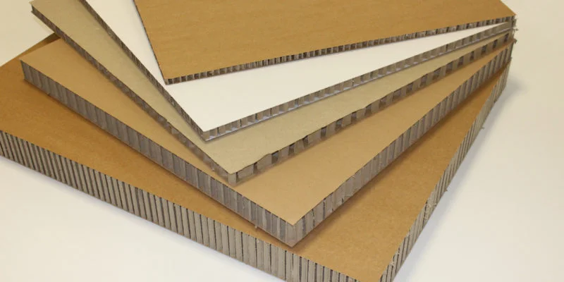 ZINGCUT digital cutting machine sample: clean-cut honeycomb board materials for lightweight packaging