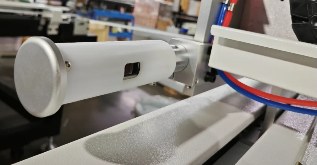 ZINGCUT safety induction switch for real-time monitoring and emergency stop