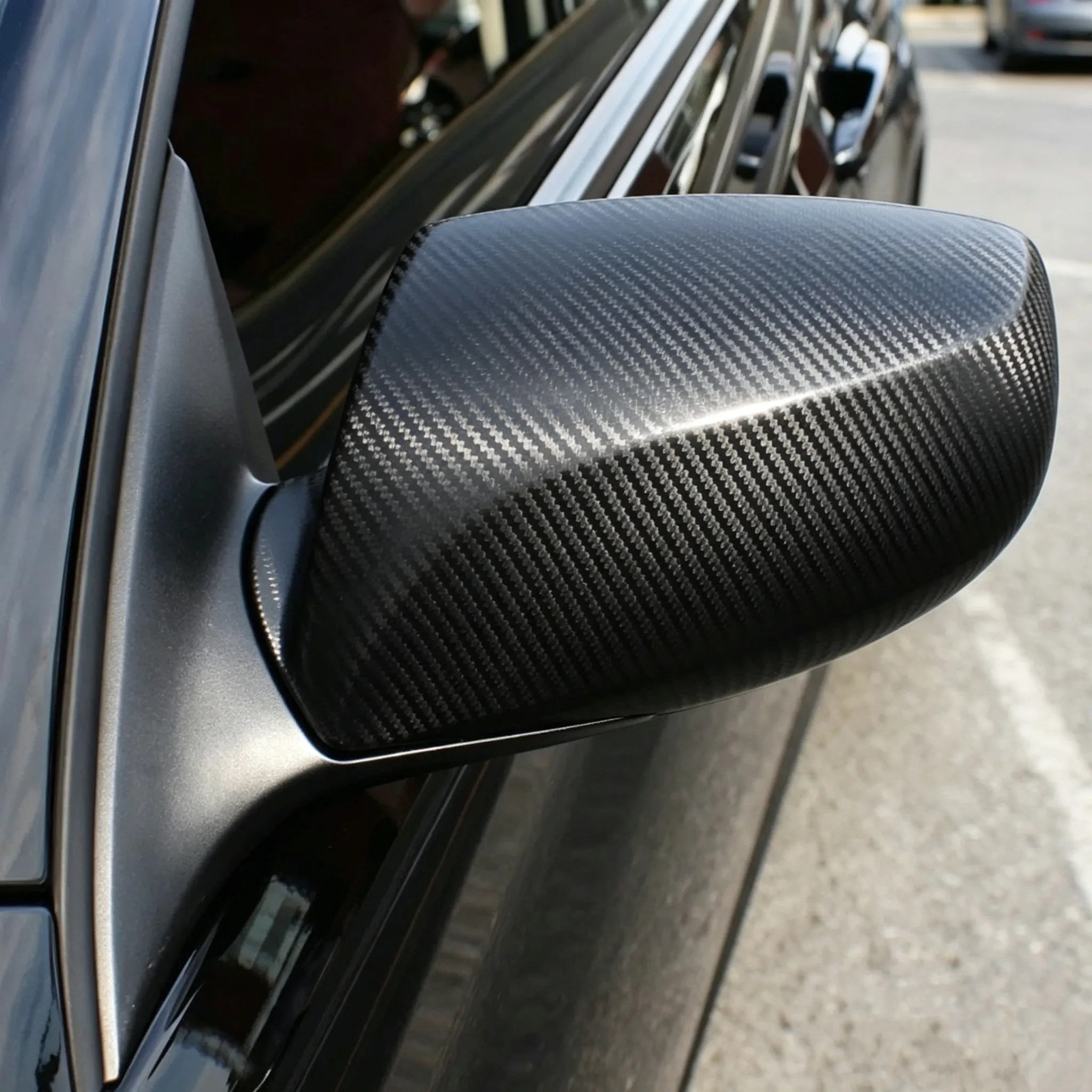 Carbon fiber car wrap vinyl sample cut by ZINGCUT digital cutting machine, automotive vinyl wrapping material