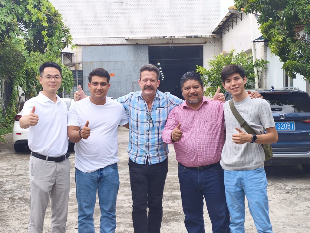 ZINGCUT team photo, partnership and collaboration with global customers for digital cutting machine solutions